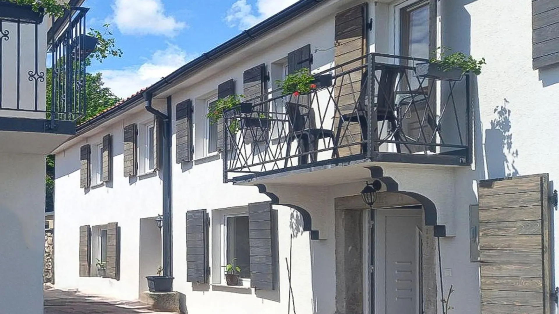 Holiday Home Sunny By Interhome location